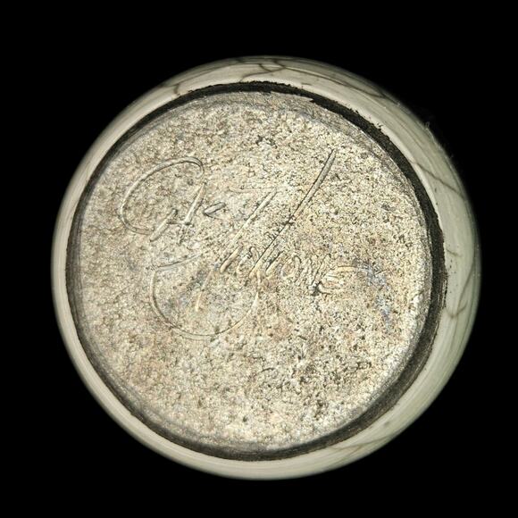 Vintage Studio Pottery Vase Signed Crackle Glaze 8.5" Tall Modernist White Gray - Picture 6 of 7